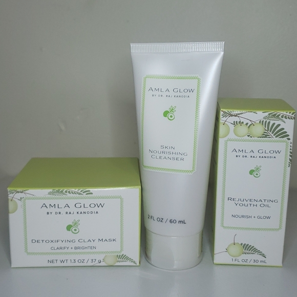 Amla Glow By Dr. Raj Kanodia - Picture 2 of 7